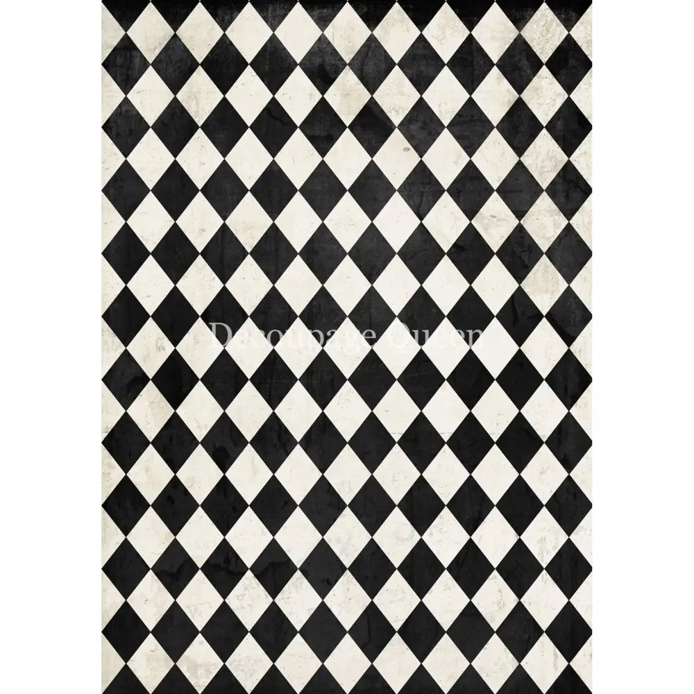 Rice paper that features a classic black and white harlequin diamond pattern. White borders are on the sides.