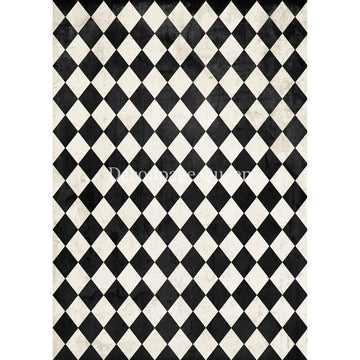 Rice paper that features a classic black and white harlequin diamond pattern. White borders are on the sides.