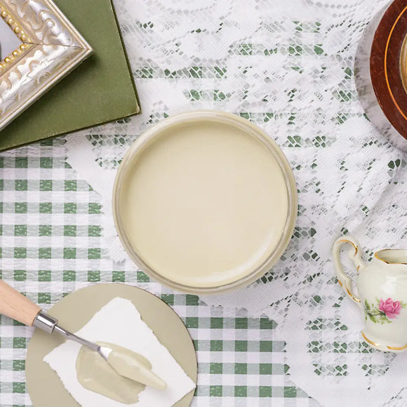 Dixie Belle Silk All-in-One Furniture Paint - Wicklow Glen (Available in 2 Sizes) Silk Paint