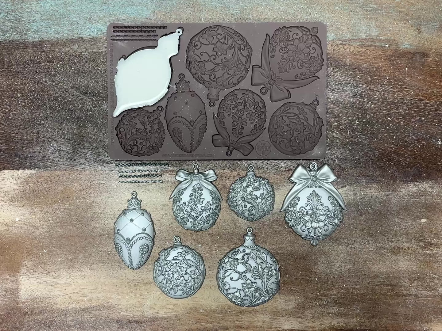 ReDesign with Prima - Shimmering Holiday Ornaments Silicone Mold (5x8 Size)-3