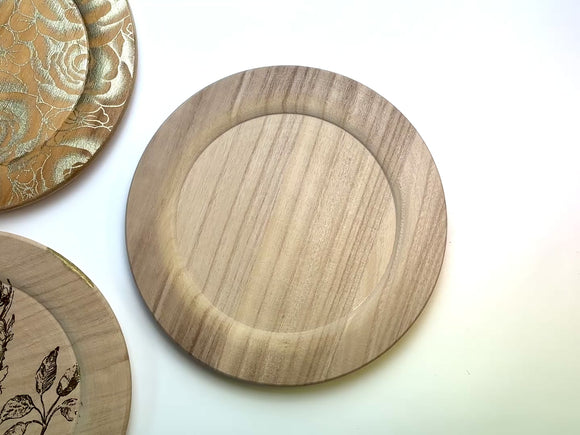 A 13 second video shows a close-up of 3 of ReDesign with Prima's 10" Wood Chargers against a white background.