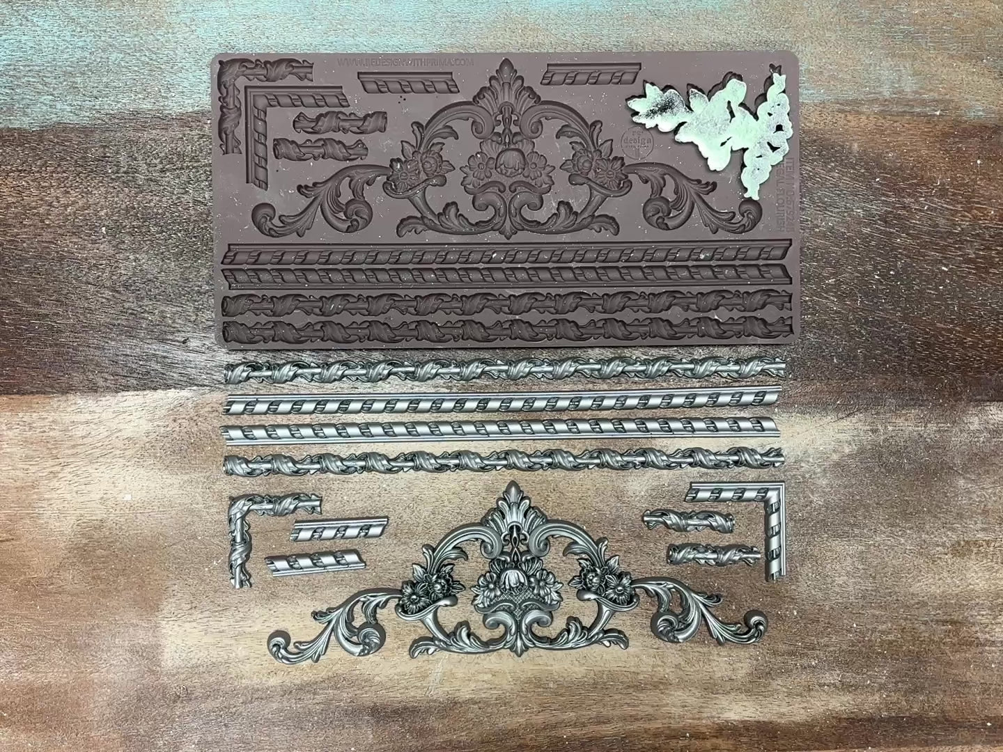 ReDesign with Prima - Regal Flourish Silicone Mold (5x10 Size)-4