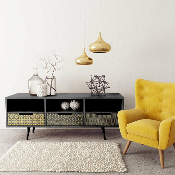 Black console table with the Motif Geometrique transfer on top.